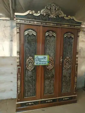 Almari pakaian ukiran new full kayu jati