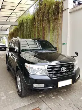 Toyota Land Cruiser 200 Diesel 2009 Sahara Australia