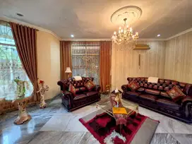 GANDARIA FATMAWATI RUMAH MEWAH DENGAN SWIMMING POOL DEKAT BLOK M MRT