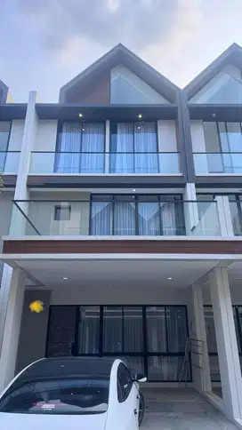 Jual Rumah Osaka PIK 2 Luas 6x10 3 Lantai Sudah Furnish 2,8M Nego