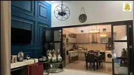 Dijual Rumah Siap Huni Terawat di Legenda Wisata dekat tol Nagrak
