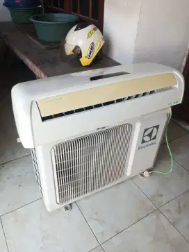 Menerima jual beli AC bekas borong atau satuan