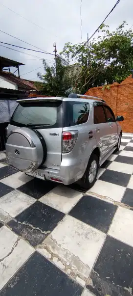 Daihatsu Terios Tx at matic metik 2013