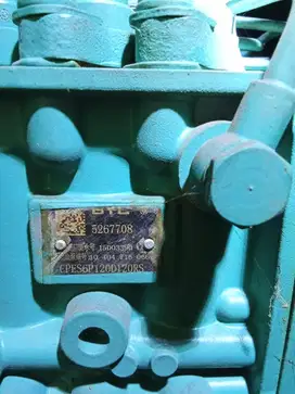 Dijual genset seperti baru merk Donfeng Cummins