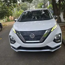 Dijual Nissan Livina VL 2019 AT Ex Wanita Low KM