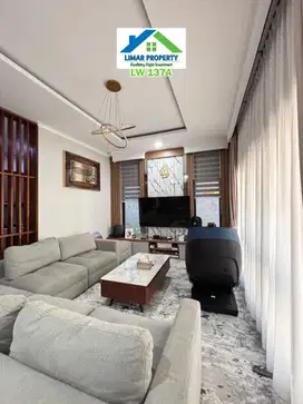 Rumah Hook Semi Furnish Cluster Favourite Legenda Wisata Cibubur