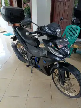 Supra GT-R 2015 Hitam