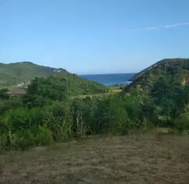 Tanah view laut di Mawun dekat Kuta Mandalika