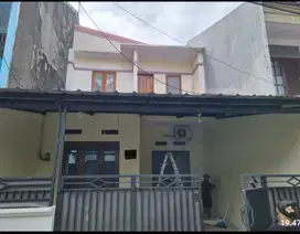 Disewa rumah minimalis Pondok kelapa Jakarta timur