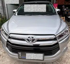 MOBIL TOYOTA KIJANG INNOVA 2.4 V M/T
