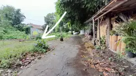 Jual 6 Kav Tanah - Dlm Ringroad - Selatan Pasar Kotagede (3,2 juta/m)