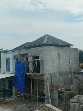 Hunian nyaman bergaya klasik lingkungan aman