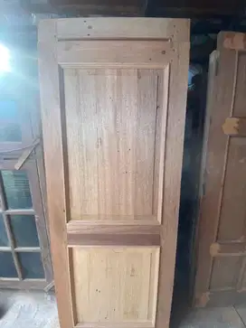 Pintu Kamper baru kualitas bagus bahan kayu bekas