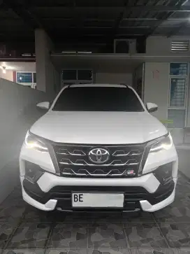 Toyota Fortuner GR 2016