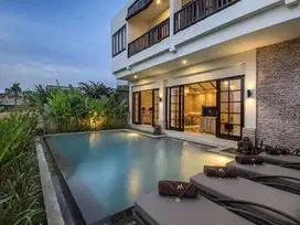 VILLA KOMPLEK UNTUK INVESTASI BUMBAK - UMALAS