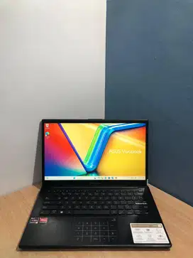 ASUS VIVOBOOK Go 14/15 AMD Ryzen 5 7520U Ram : 16 GB