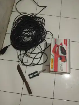 Kabel roll dan mesin serut