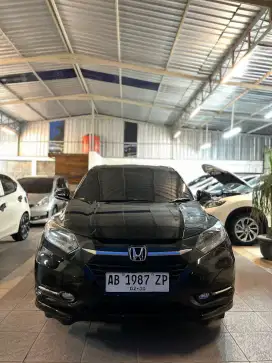 HONDA HR-V E AUTOMATIC 2015 ISTIMEWA & SIAP PAKAI