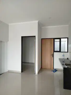 Rumah Lebar 8 meter di Jl. Raya Kranggan 800 Jutaan