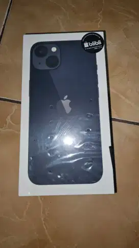 Iphone 13 hitam 128 garansi gdn