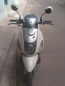 SUZUKI LETS STTR ON (Srt LKP,Pjk/STNK Mati,Msn Bagus)