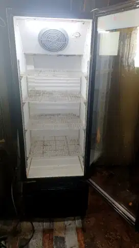 Showcase 4 rak steiko model baru original no froos gratis ongkir