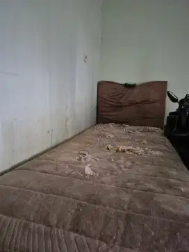 DIJUAL TEMPAT TIDUR