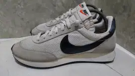 Sepatu bekas Nike sz 44 insole 28cm