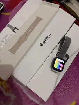 apple watch SE 2 , 40 mm starlight
