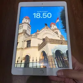 Ipad 8 32GB Mulus Murah