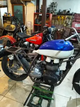 Triumph Bonneville Bahan Custom Murah Meriah