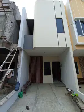 Di Jual Rumah 2 Lantai Cimpaeun Tapos Dkt Toll Cimanggis