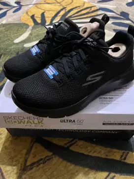 Skechers go walk dan air cooled memory foam. Baru