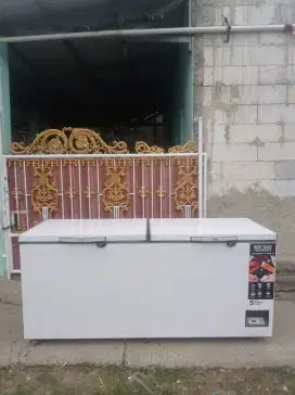 jual freezer box gea 715lt