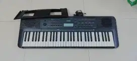 Yamaha PSR E273 Bekas Normal