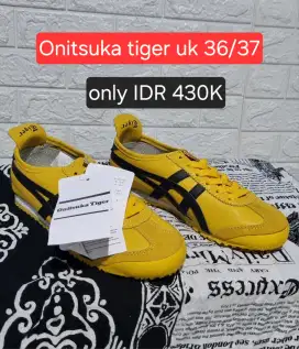 Sepatu onitsuka tiger