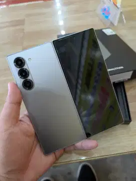 Samsung Z Fold 6 12/256GB Sein garansi omteber 2025