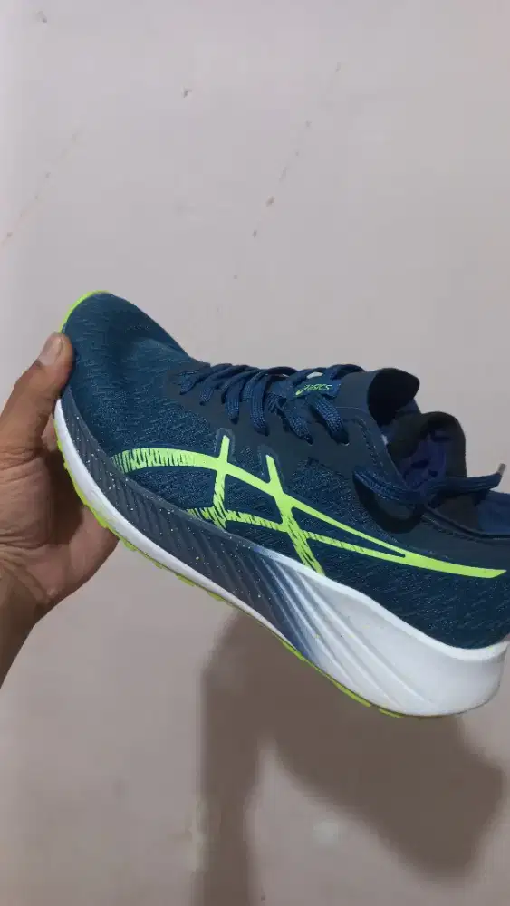 ASICS MAGIC SPEED