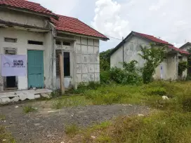 Dijual tanah 200m2 beserta bangunannya dekat kantor Pemprov kalsel