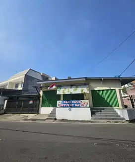 Rumah Strategis, Jakarta Barat - Dijual Nego
