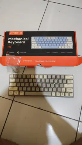 Keyboard mechanical Zifriend T62