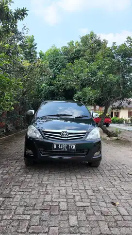 Toyota Kijang Innova 2010
