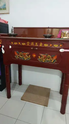 Meja sembahyang