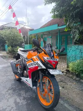 JUAL CBR 150R 2019