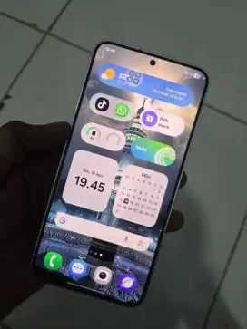 SAMSUNG S 24 BASIC MEMORI 8/256 GB