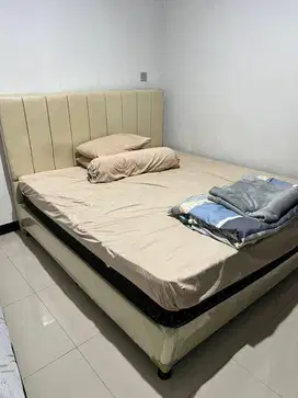Kasur set 180x200 sudah dengan dipan dan headboard
