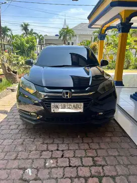 Dijual HRV 2015 E Matic Hitam