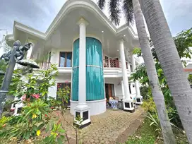 Dijual rumah mewah hook di jatiwaringin bekasi