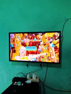 Smart tv LG 32 inci jual murah