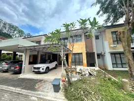 Disewakan Rumah Cluster Green Cove Bsd